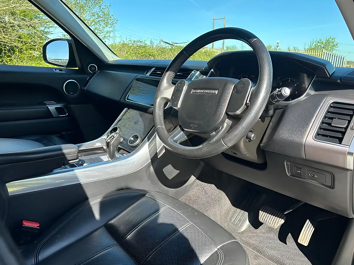 Used 2018 Land Rover Range Rover Sport Hse Black - Interior and Exterior details 15