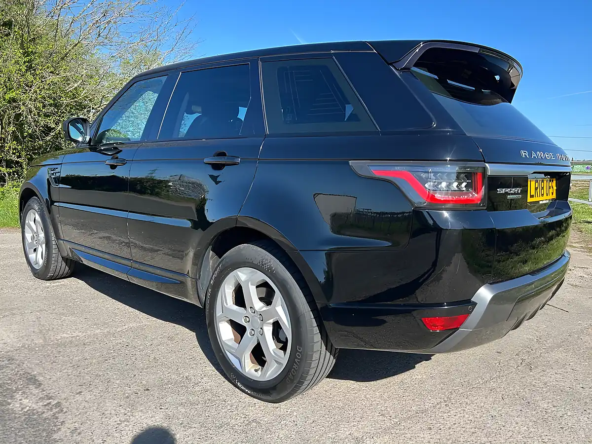 Used 2018 Land Rover Range Rover Sport Hse Black - Interior and Exterior details 6