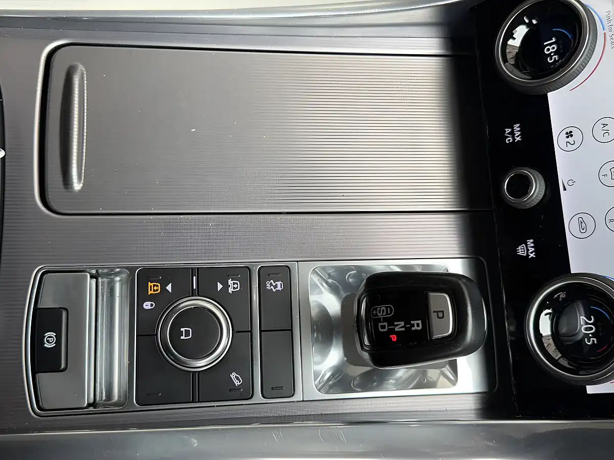 Used 2018 Land Rover Range Rover Sport Hse Black - Interior and Exterior details 16