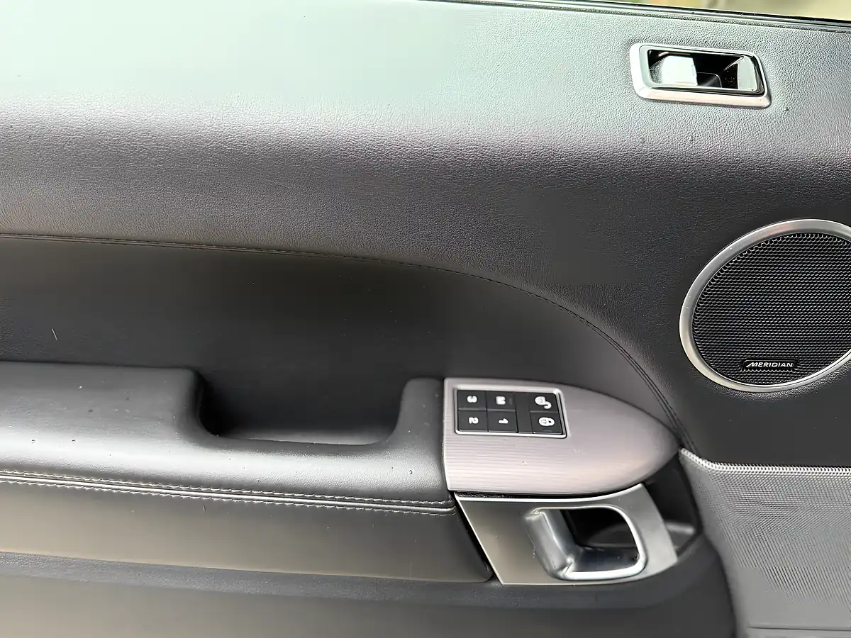 Used 2018 Land Rover Range Rover Sport Hse Black - Interior and Exterior details 18