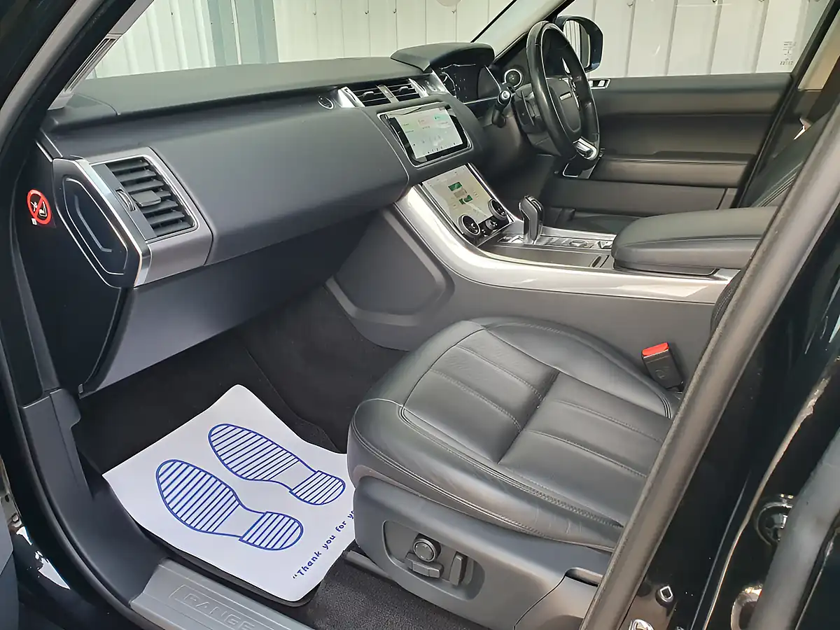 Used 2018 Land Rover Range Rover Sport Hse Black - Interior and Exterior details 17