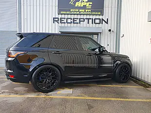 Used 2018 Land Rover Range Rover Sport Hse Black - Interior and Exterior details 8