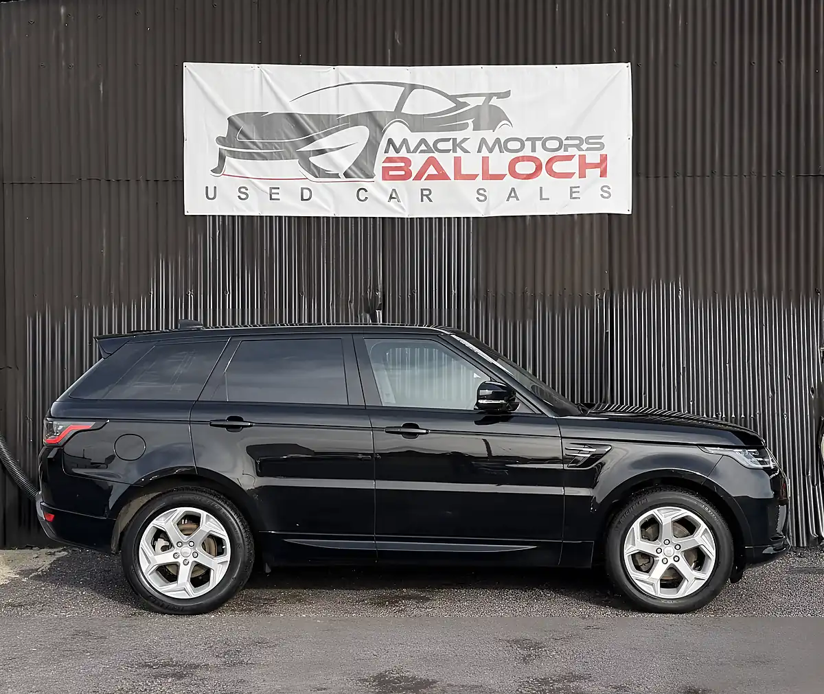 Used 2018 Land Rover Range Rover Sport Hse Black - Interior and Exterior details 4