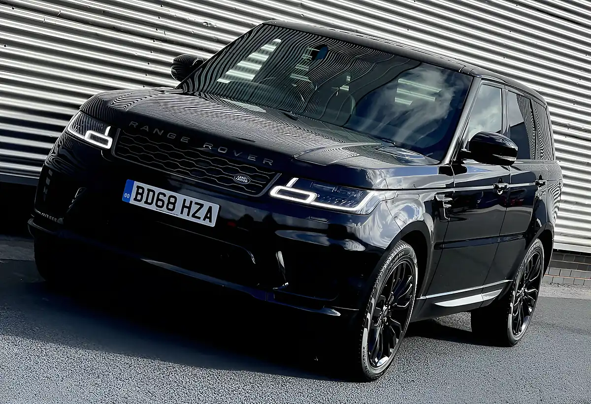 Used 2018 Land Rover Range Rover Sport Hse Dynamic Black - Front View