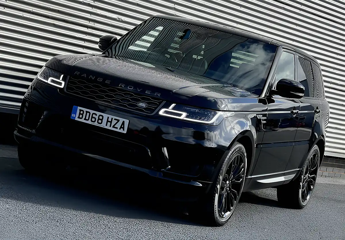 Used 2018 Land Rover Range Rover Sport Hse Dynamic Black - Interior and Exterior details 5