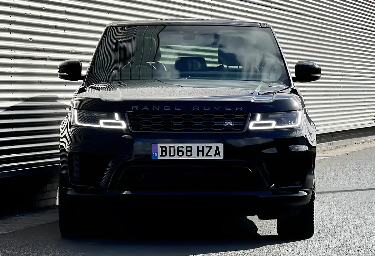 Used 2018 Land Rover Range Rover Sport Hse Dynamic Black - Interior and Exterior details 6