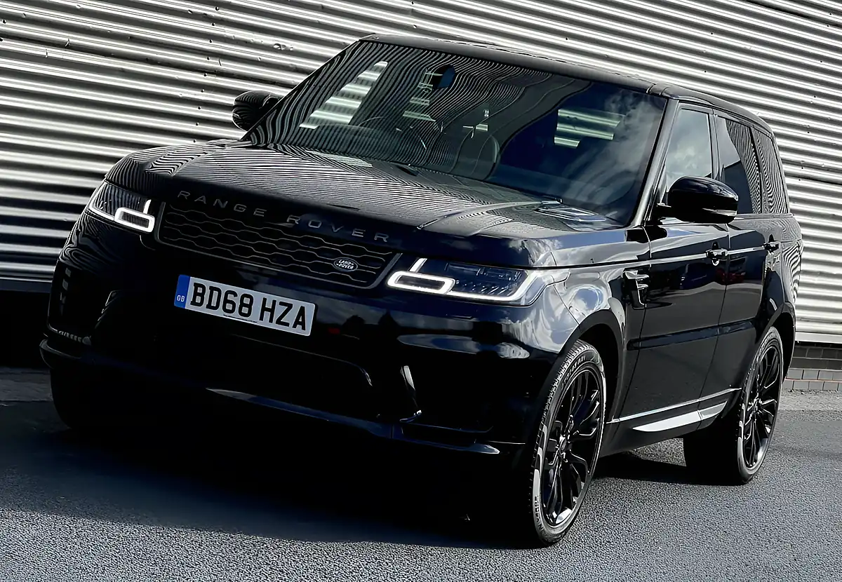 Used 2018 Land Rover Range Rover Sport Hse Dynamic Black - Interior and Exterior details 9