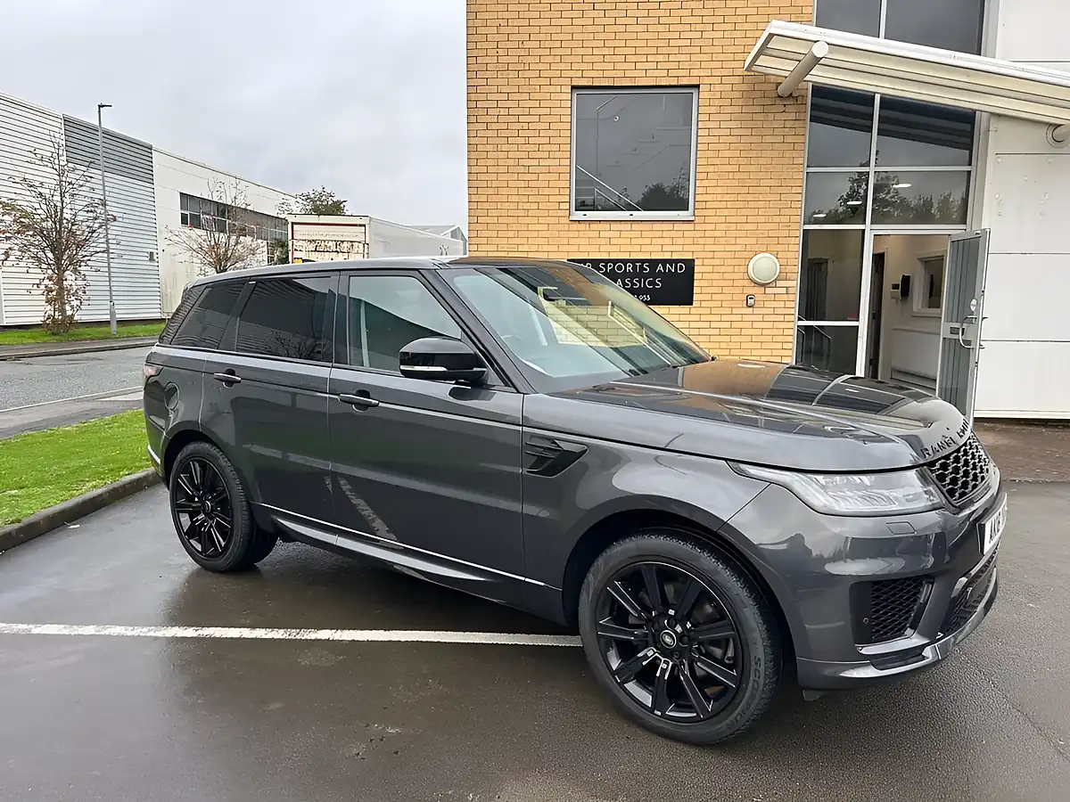 Used 2018 Land Rover Range Rover Sport Hse Dynamic Carpathian Grey Metallic - Interior and Exterior details 3