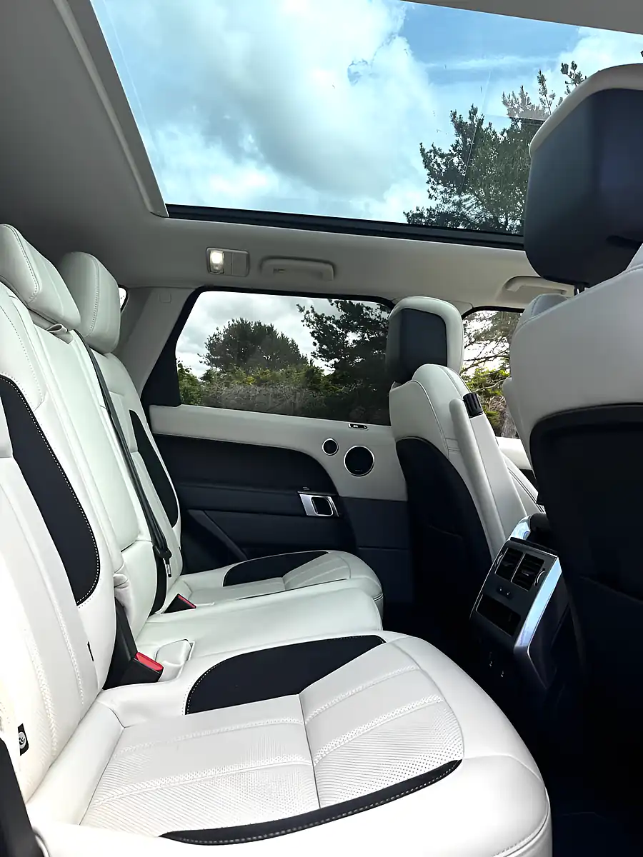 Used 2018 Land Rover Range Rover Sport Hse Dynamic Carpathian Grey Metallic - Interior and Exterior details 12