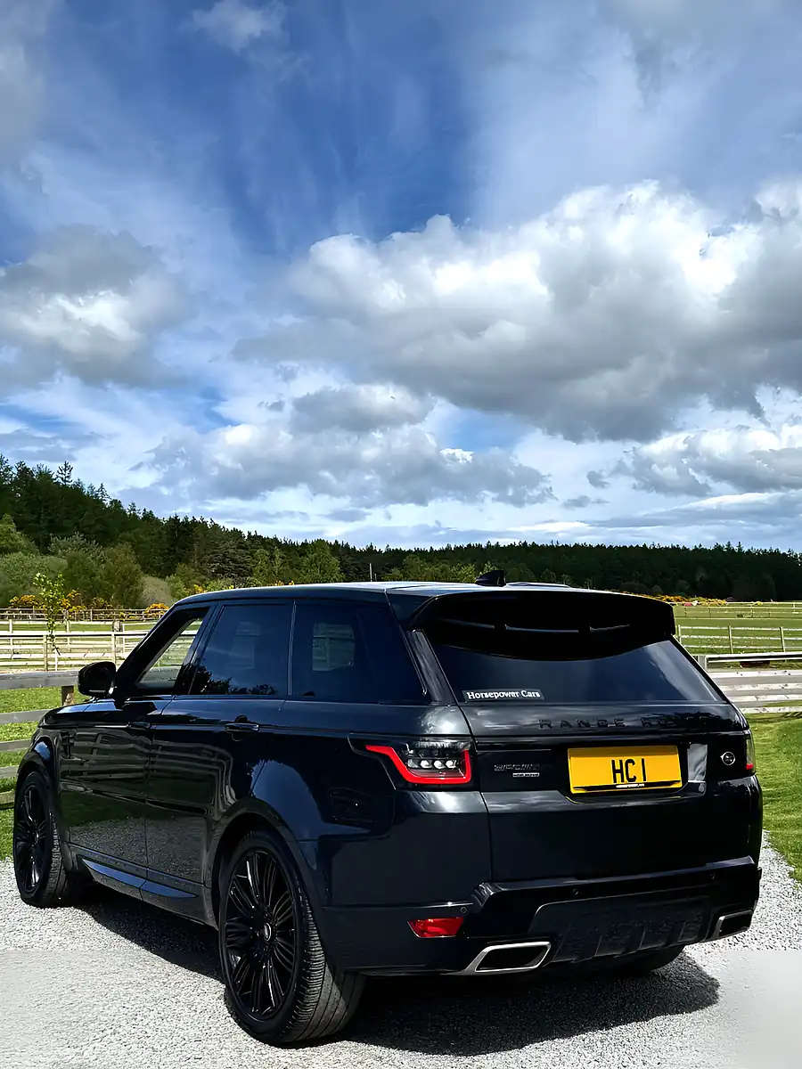 Used 2018 Land Rover Range Rover Sport Hse Dynamic Carpathian Grey Metallic - Interior and Exterior details 4