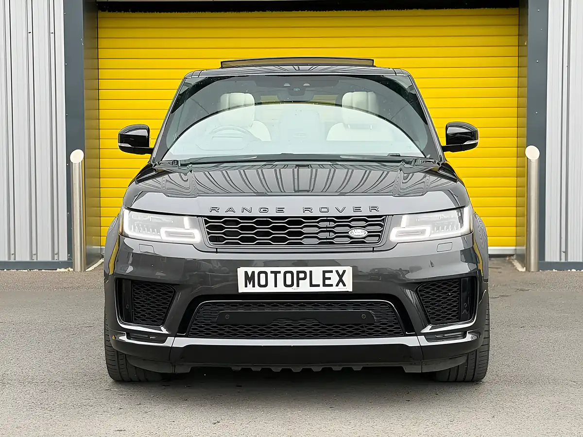 Used 2018 Land Rover Range Rover Sport Hse Dynamic Grey - Interior and Exterior details 4