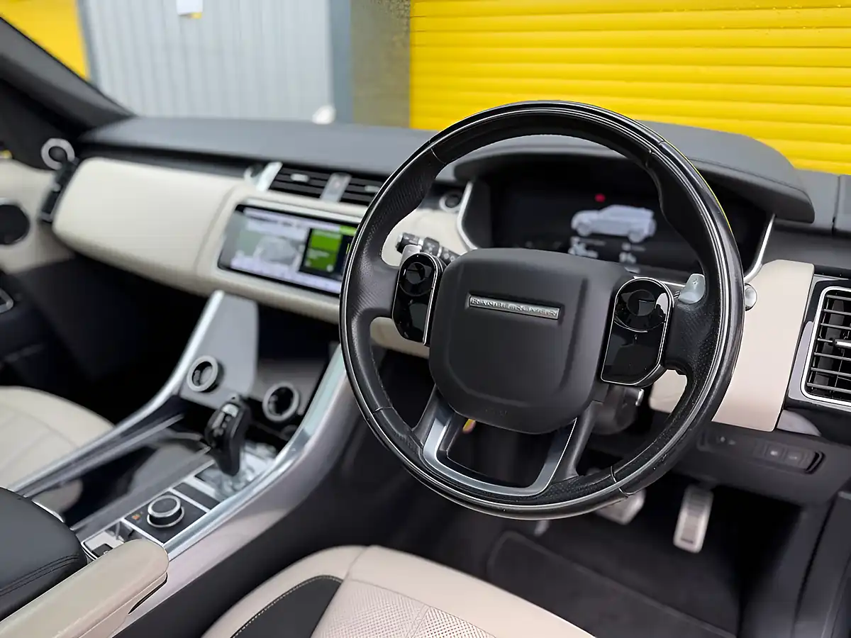 Used 2018 Land Rover Range Rover Sport Hse Dynamic Grey - Interior and Exterior details 7