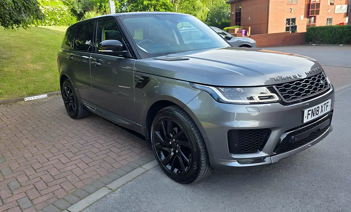 Used 2018 Land Rover Range Rover Sport Hse Dynamic Grey - Front View