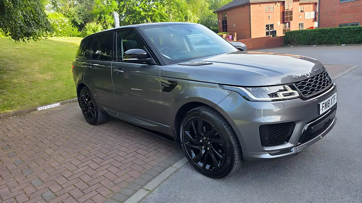 Used 2018 Land Rover Range Rover Sport Hse Dynamic Grey - Interior and Exterior details 3