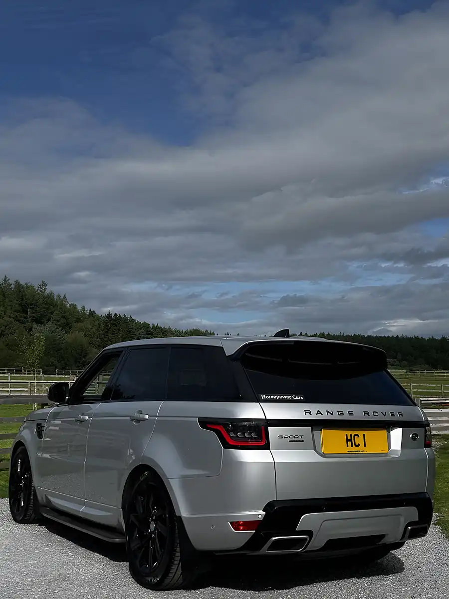 Used 2018 Land Rover Range Rover Sport Hse Dynamic Silver - Interior and Exterior details 2