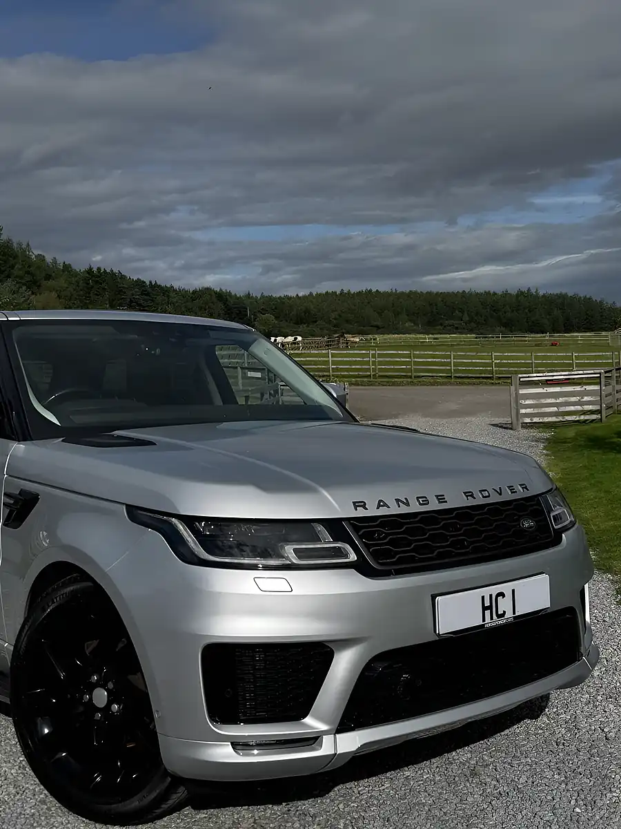 Used 2018 Land Rover Range Rover Sport Hse Dynamic Silver - Interior and Exterior details 6