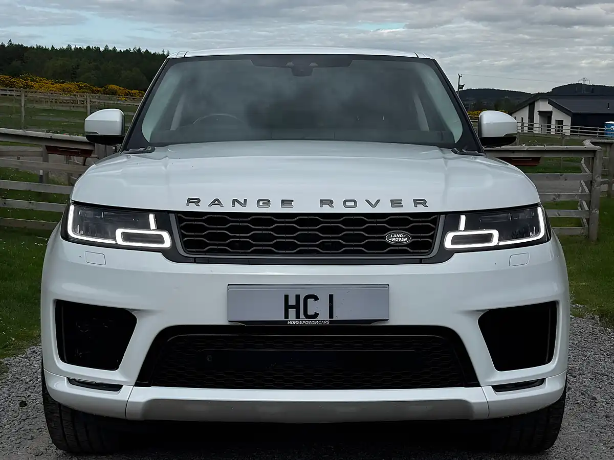 Used 2018 Land Rover Range Rover Sport Hse Dynamic White - Interior and Exterior details 4
