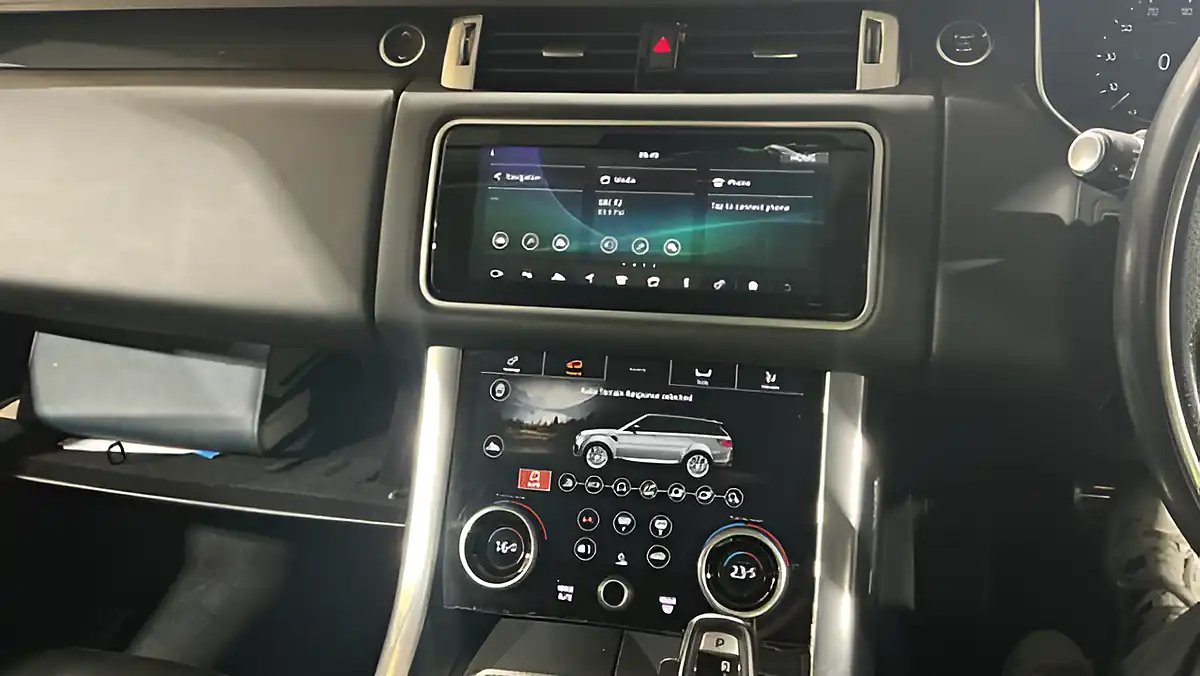 Used 2018 Land Rover Range Rover Sport Hse Dynamic White - Interior and Exterior details 13