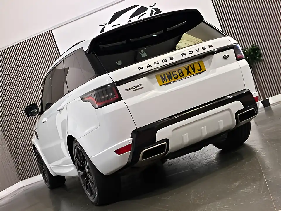 Used 2018 Land Rover Range Rover Sport Hse Dynamic White - Interior and Exterior details 7