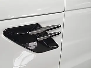 Used 2018 Land Rover Range Rover Sport Hse Dynamic White - Interior and Exterior details 15