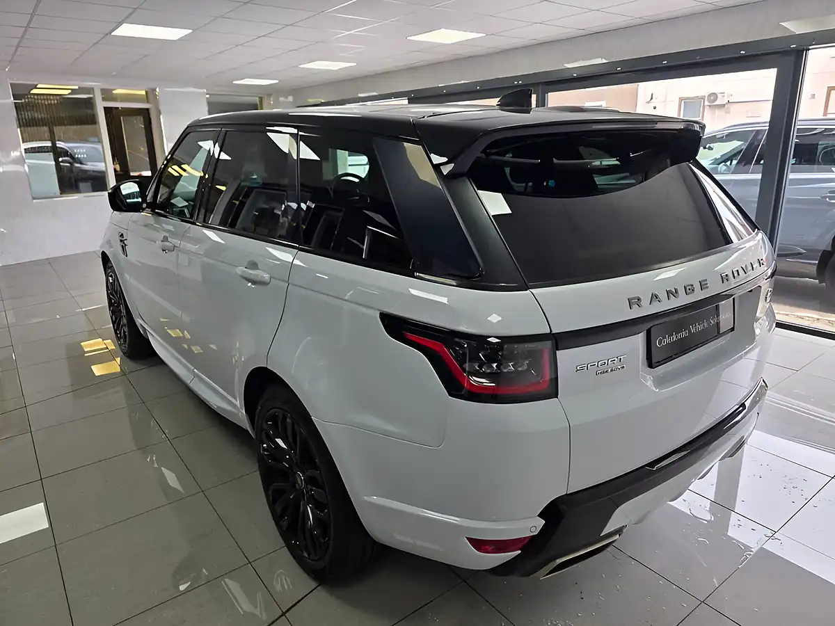 Used 2018 Land Rover Range Rover Sport Hse Dynamic White - Interior and Exterior details 16