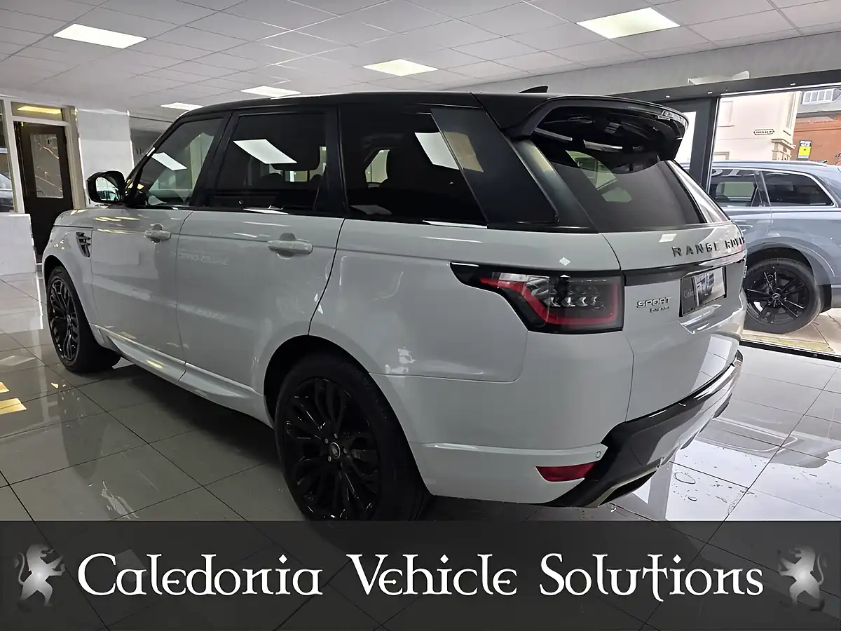 Used 2018 Land Rover Range Rover Sport Hse Dynamic White - Interior and Exterior details 3