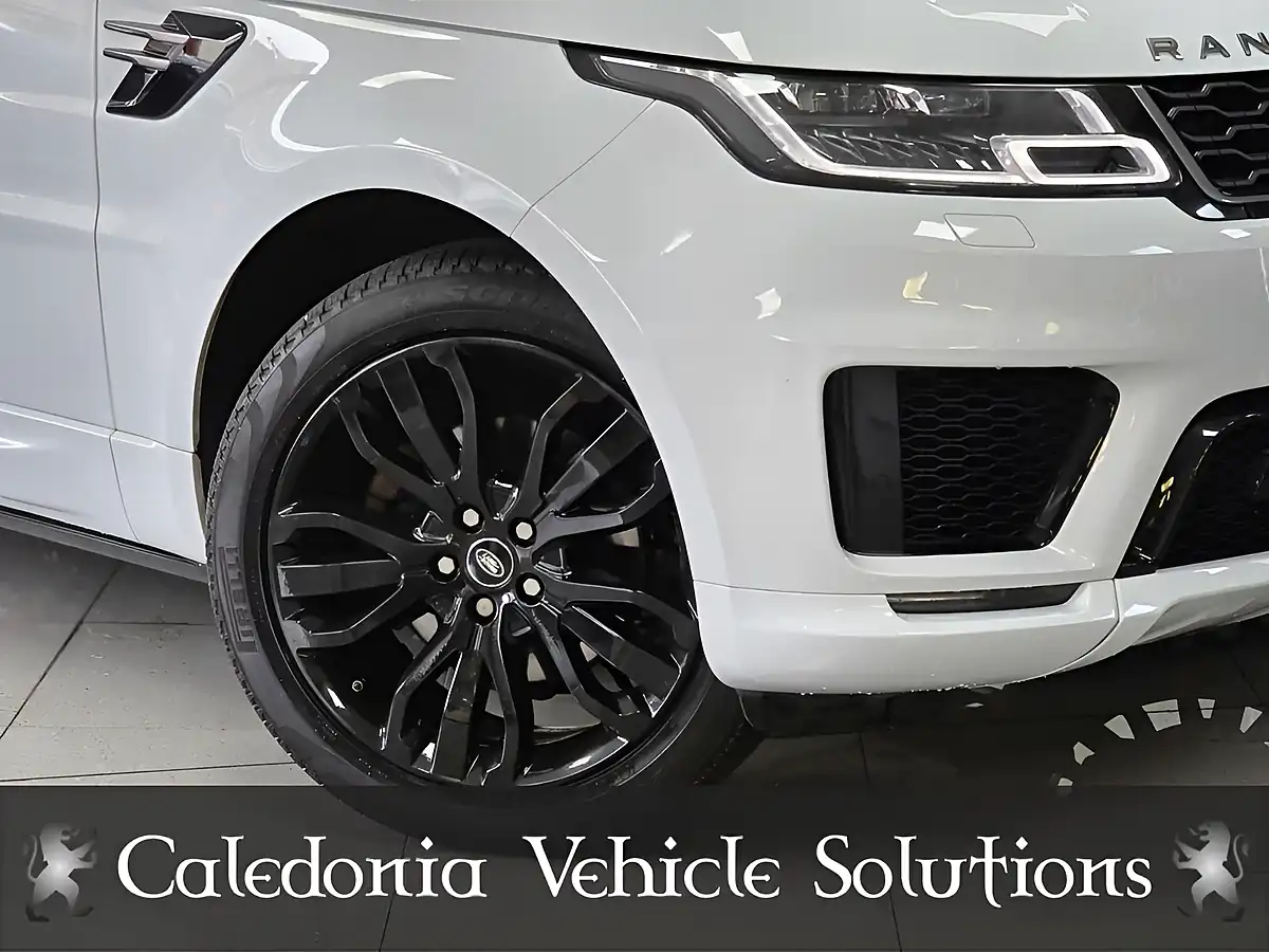 Used 2018 Land Rover Range Rover Sport Hse Dynamic White - Interior and Exterior details 6