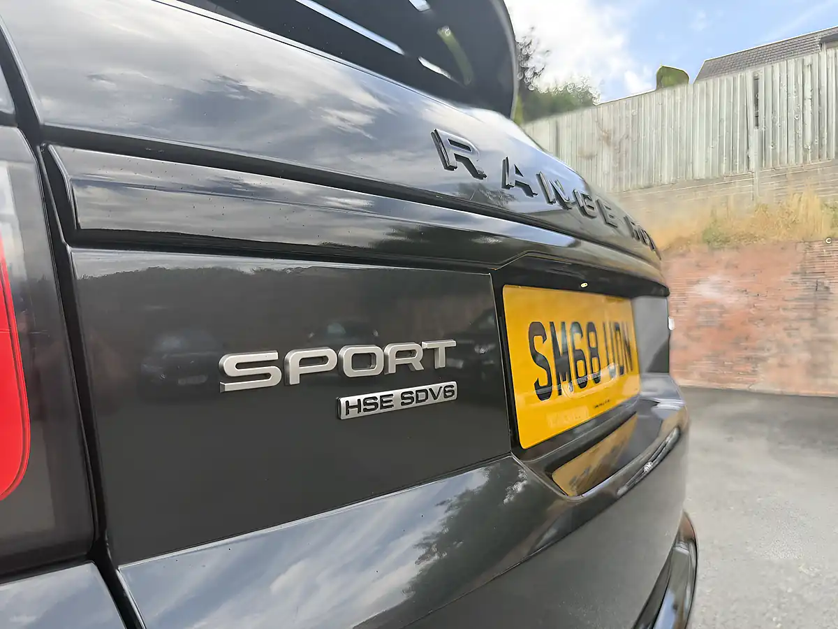 Used 2018 Land Rover Range Rover Sport Hse Grey - Interior and Exterior details 15