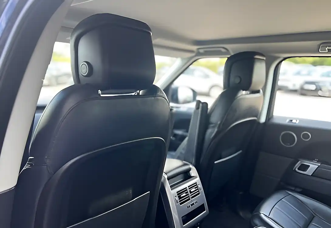 Used 2018 Land Rover Range Rover Sport Hse Loire Blue - Interior and Exterior details 16