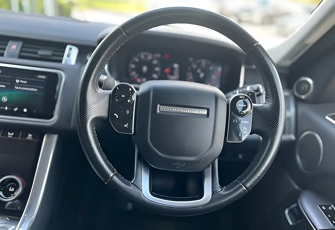 Used 2018 Land Rover Range Rover Sport Hse Loire Blue - Interior and Exterior details 17