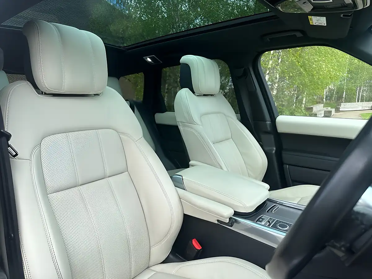 Used 2018 Land Rover Range Rover Sport Hse Santorini Black - Interior and Exterior details 18
