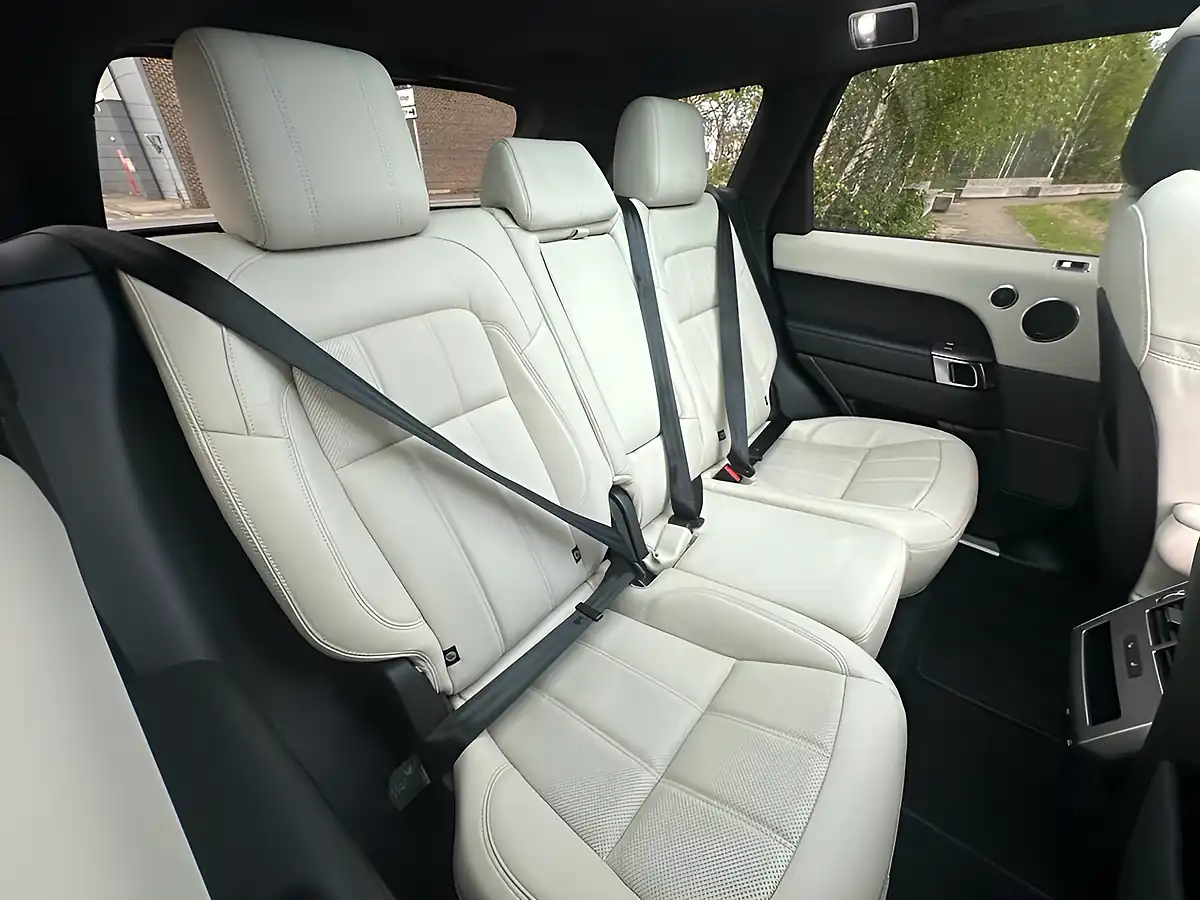 Used 2018 Land Rover Range Rover Sport Hse Santorini Black - Interior and Exterior details 20