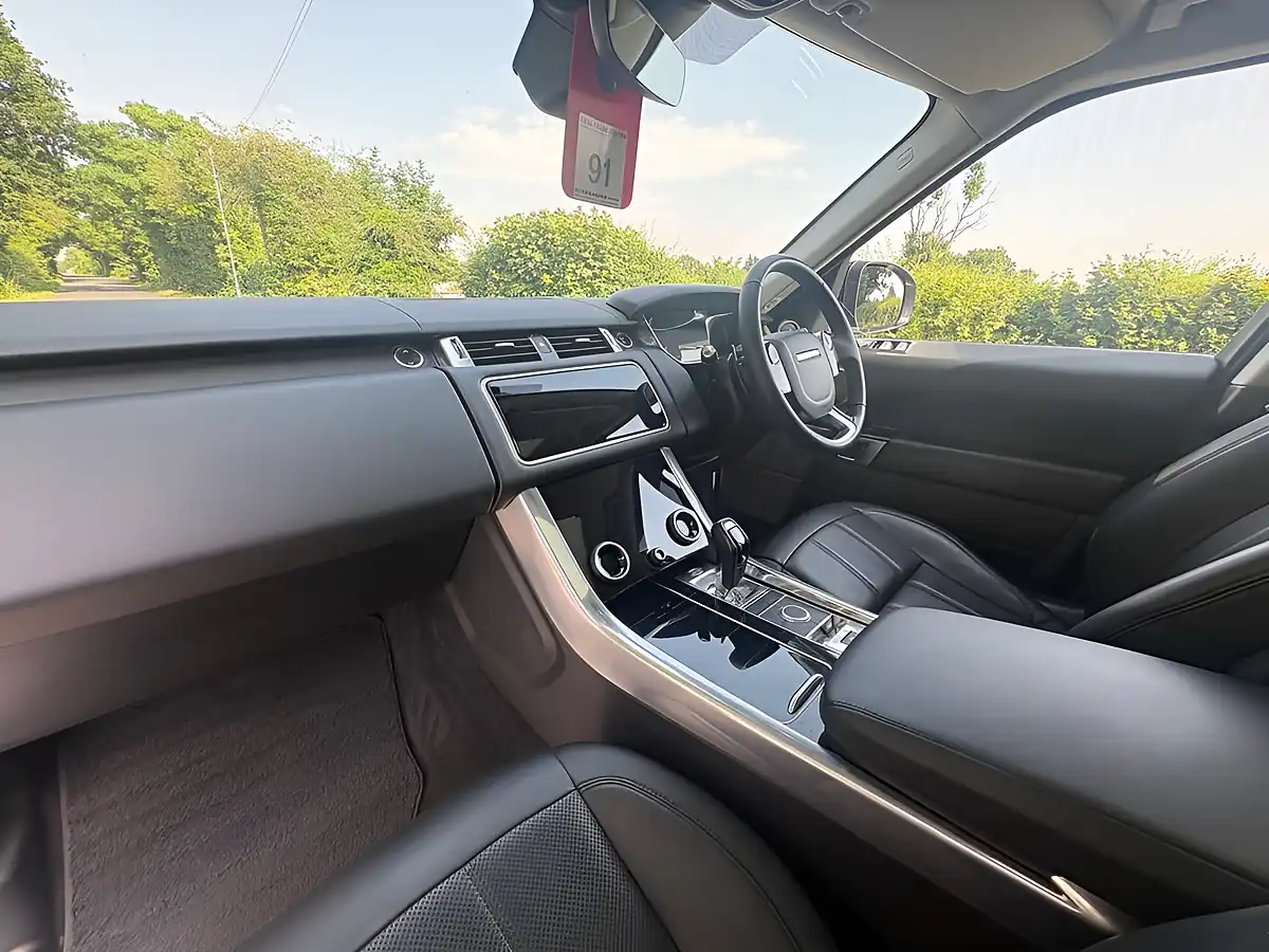 Used 2018 Land Rover Range Rover Sport Hse White - Interior and Exterior details 13
