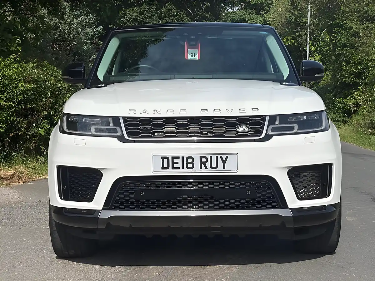 Used 2018 Land Rover Range Rover Sport Hse White - Interior and Exterior details 2