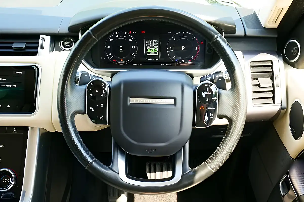 Used 2018 Land Rover Range Rover Sport Hse White - Interior and Exterior details 9