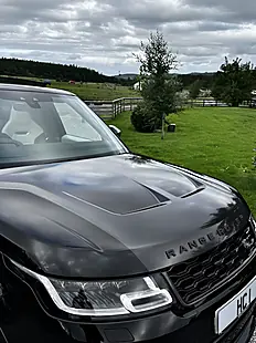 Used 2018 Land Rover Range Rover Sport Svr Black - Interior and Exterior details 3