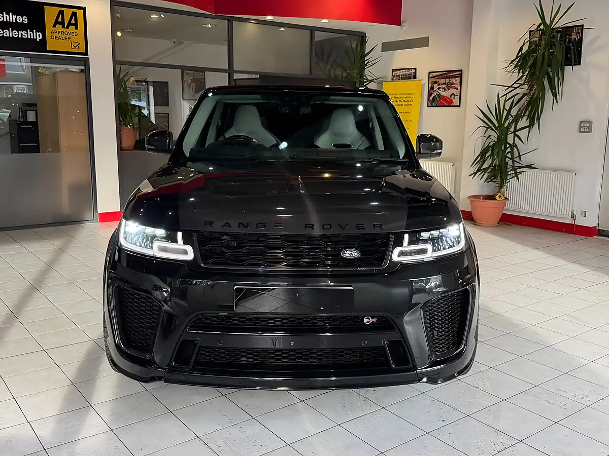 Used 2018 Land Rover Range Rover Sport Svr Black - Interior and Exterior details 4