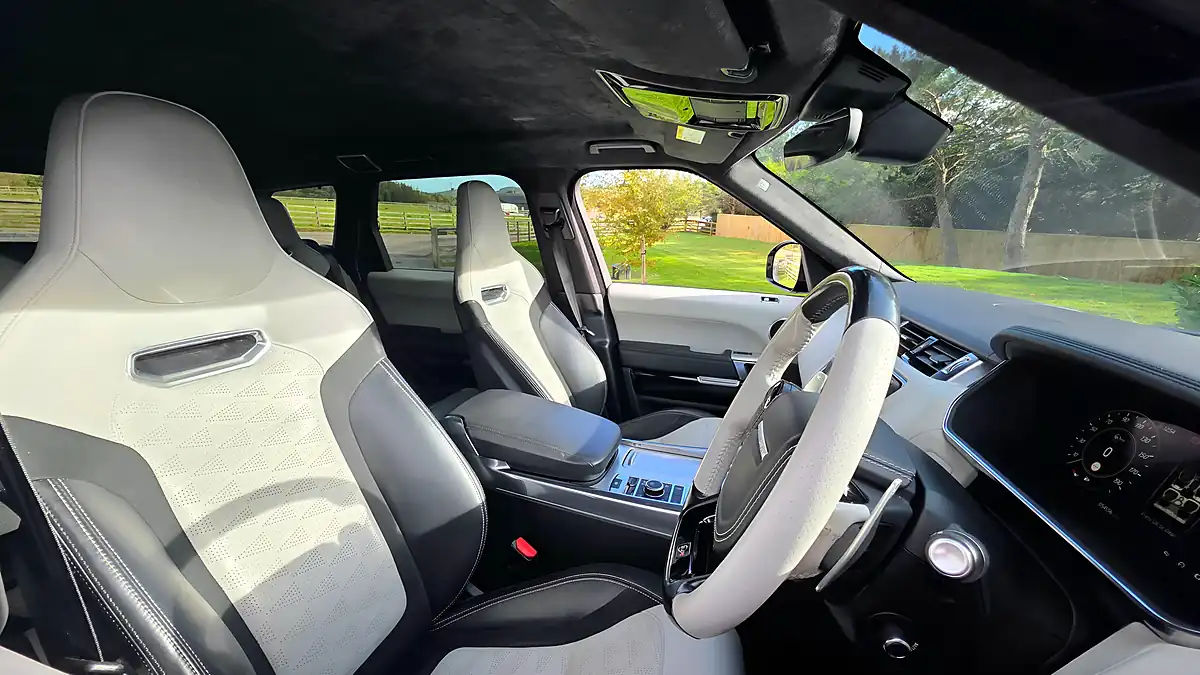 Used 2018 Land Rover Range Rover Sport Svr Blue - Interior and Exterior details 11