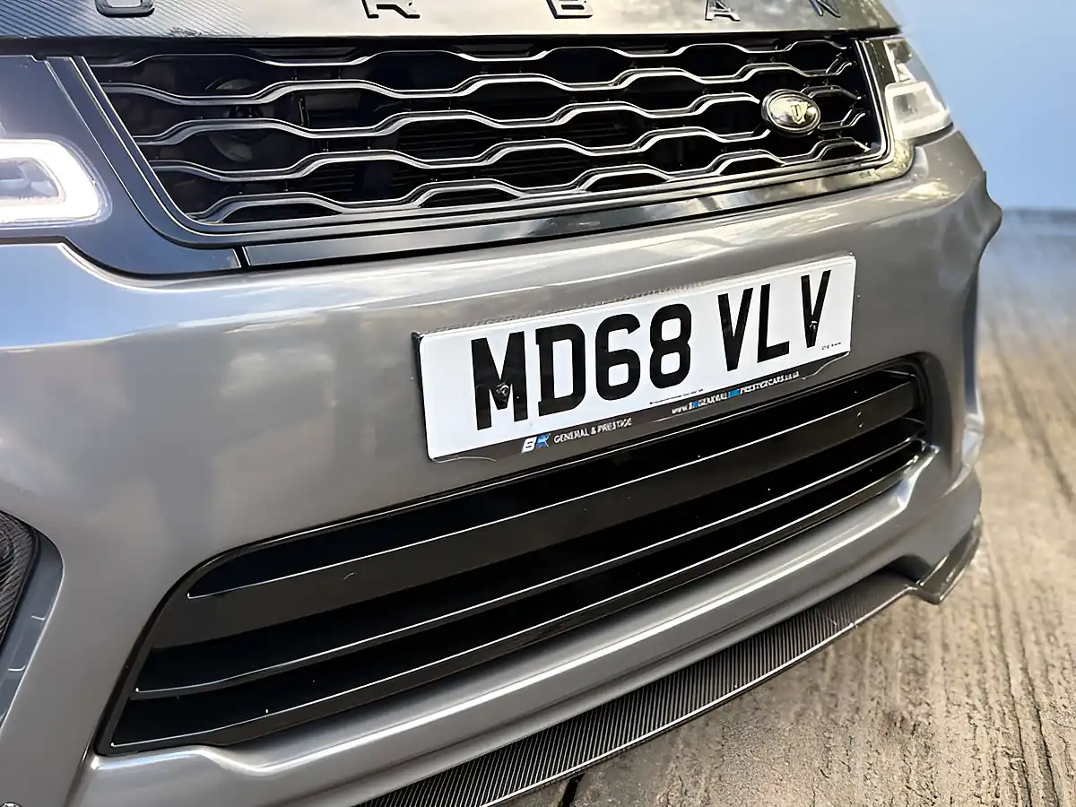 Used 2018 Land Rover Range Rover Sport Svr Corris Grey - Interior and Exterior details 3