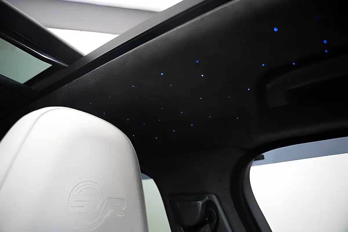 Used 2018 Land Rover Range Rover Sport Svr Estoril Blue - Interior and Exterior details 15