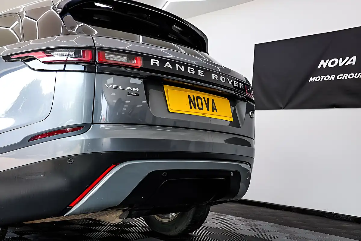 Used 2018 Land Rover Range Rover Velar Grey - Interior and Exterior details 14