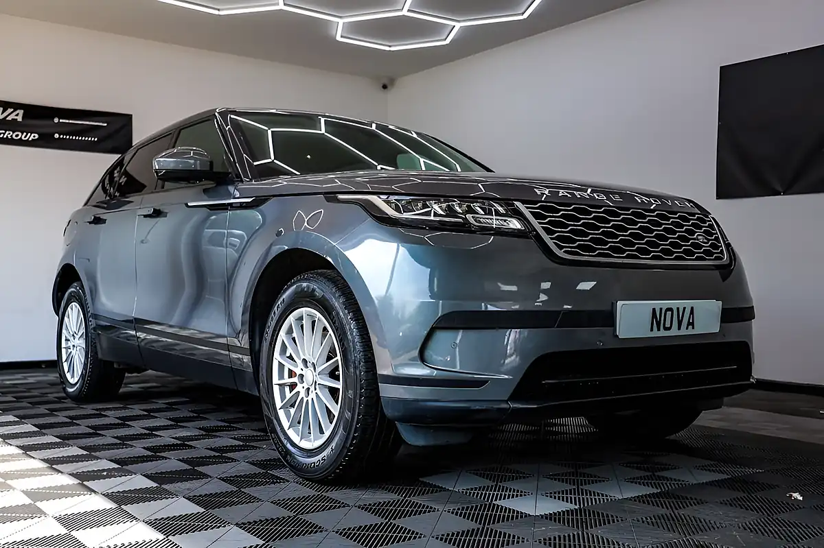 Used 2018 Land Rover Range Rover Velar Grey - Interior and Exterior details 3