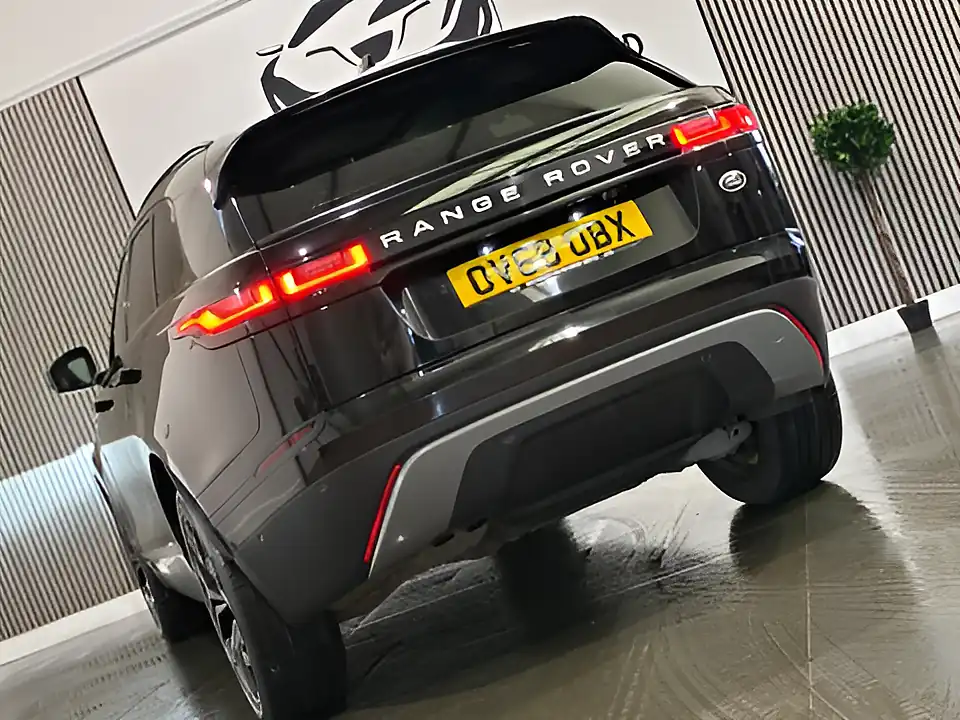 Used 2018 Land Rover Range Rover Velar Hse Black - Interior and Exterior details 11