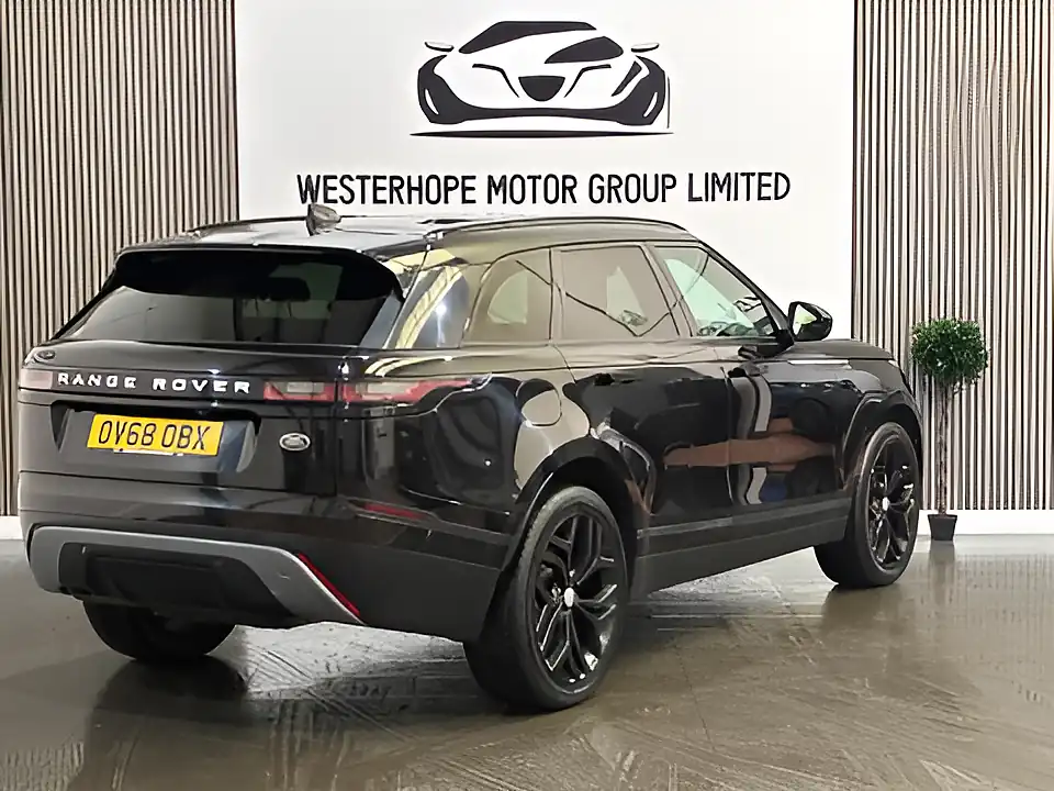 Used 2018 Land Rover Range Rover Velar Hse Black - Interior and Exterior details 4