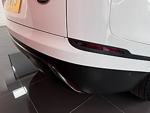 Used 2018 Land Rover Range Rover Velar Hse White - Interior and Exterior details 8