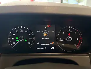 Used 2018 Land Rover Range Rover Velar R-Dynamic Black - Interior and Exterior details 17