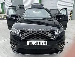 Used 2018 Land Rover Range Rover Velar R-Dynamic Hse Black - Interior and Exterior details 14