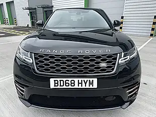 Used 2018 Land Rover Range Rover Velar R-Dynamic Hse Black - Interior and Exterior details 8