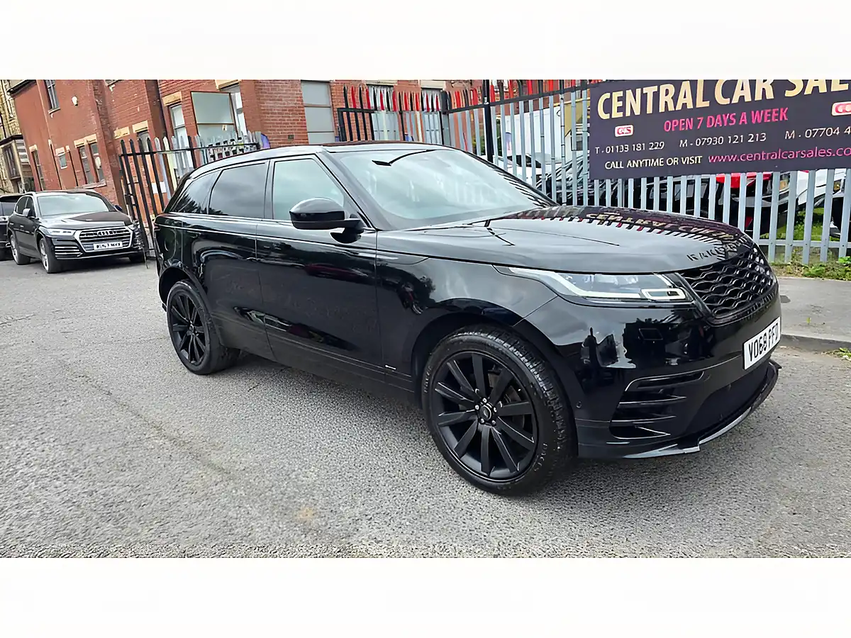 Used 2018 Land Rover Range Rover Velar R-Dynamic Hse Black - Front View