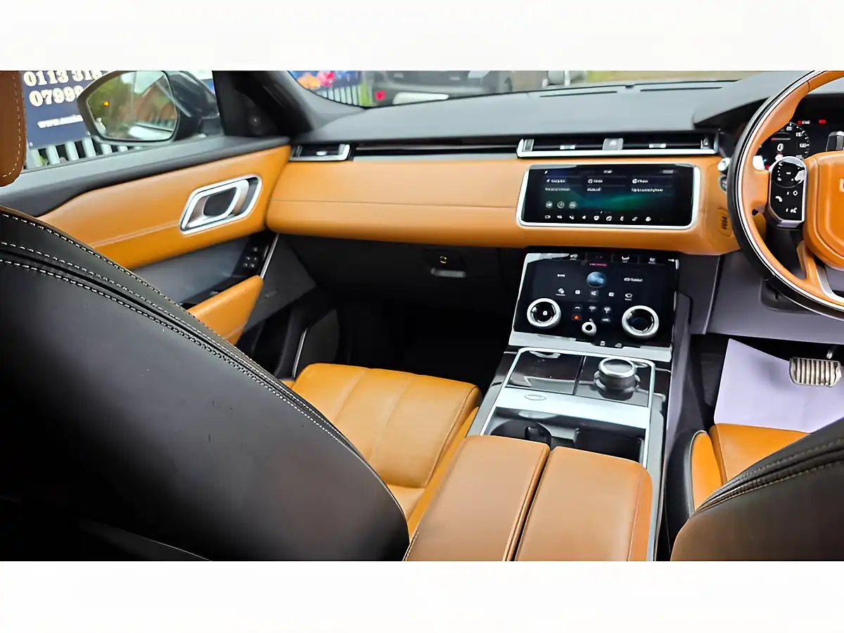 Used 2018 Land Rover Range Rover Velar R-Dynamic Hse Black - Interior and Exterior details 14